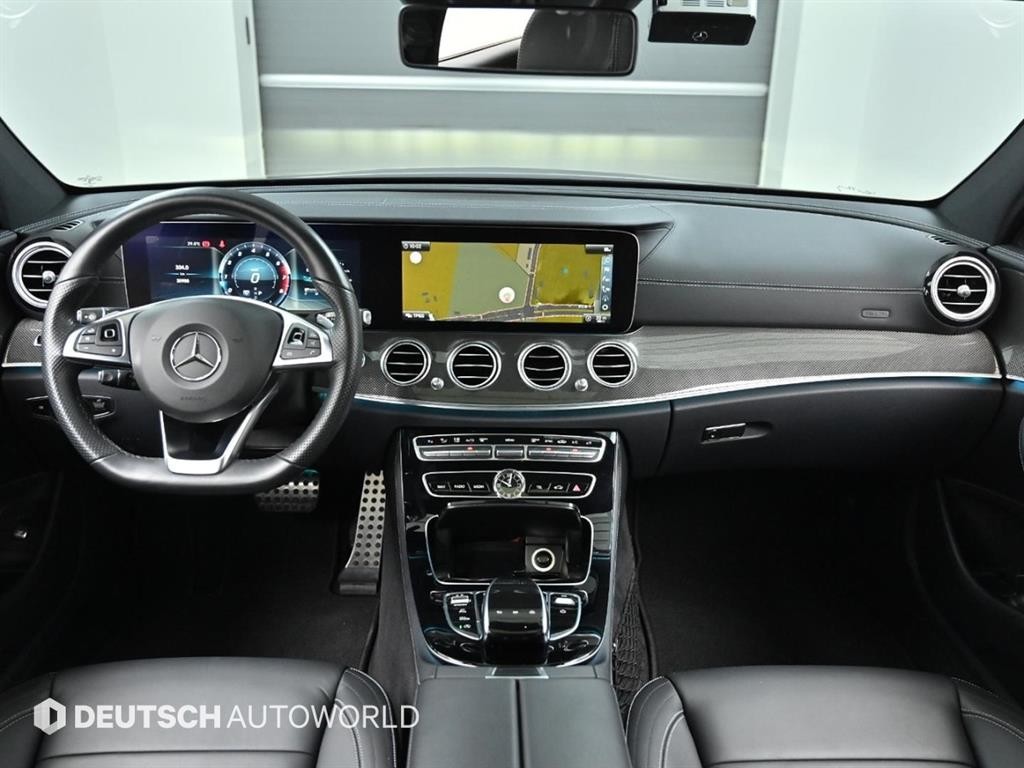 벤츠 E 클래스 E-클래스 W213 E300 4MATIC AMG LINE 이미지 7