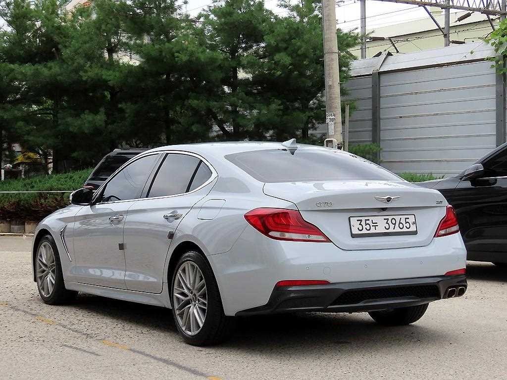 제네시스 G70 2.0T 엘리트 이미지 3