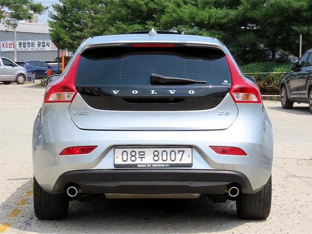 볼보 V40 D3 이미지 4