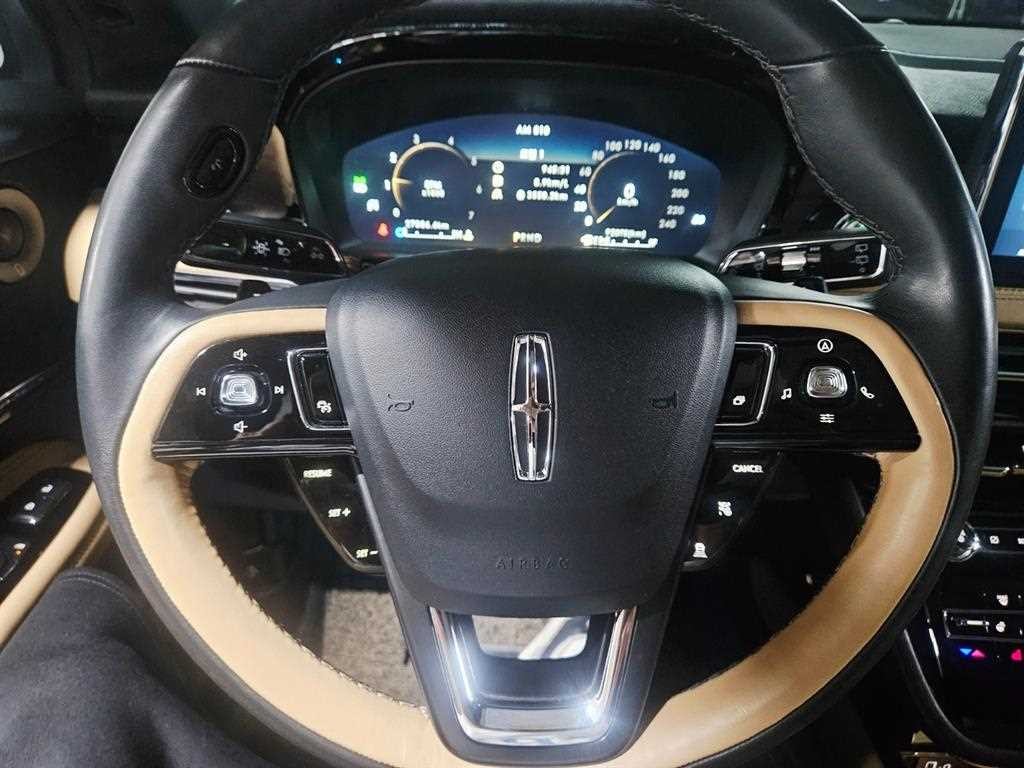 링컨 코세어 2.0 리저브 AWD 이미지 6