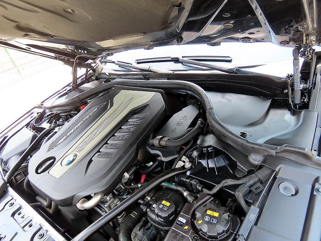 BMW 5시리즈 5시리즈 (G30) M550d xDrive 이미지 18