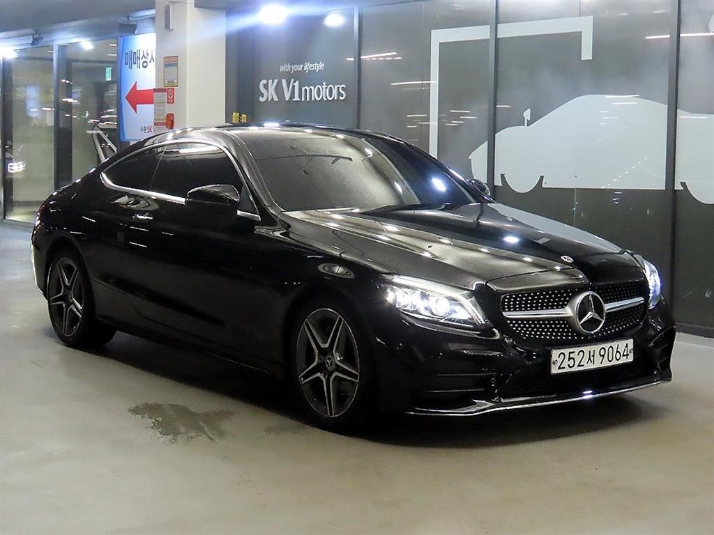 벤츠 C 클래스 C클래스 W205 C200 쿠페 이미지 1