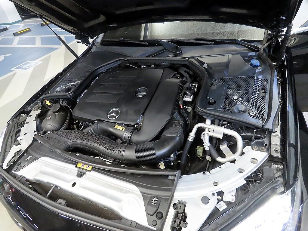 벤츠 C 클래스 C클래스 W205 C200 쿠페 이미지 19