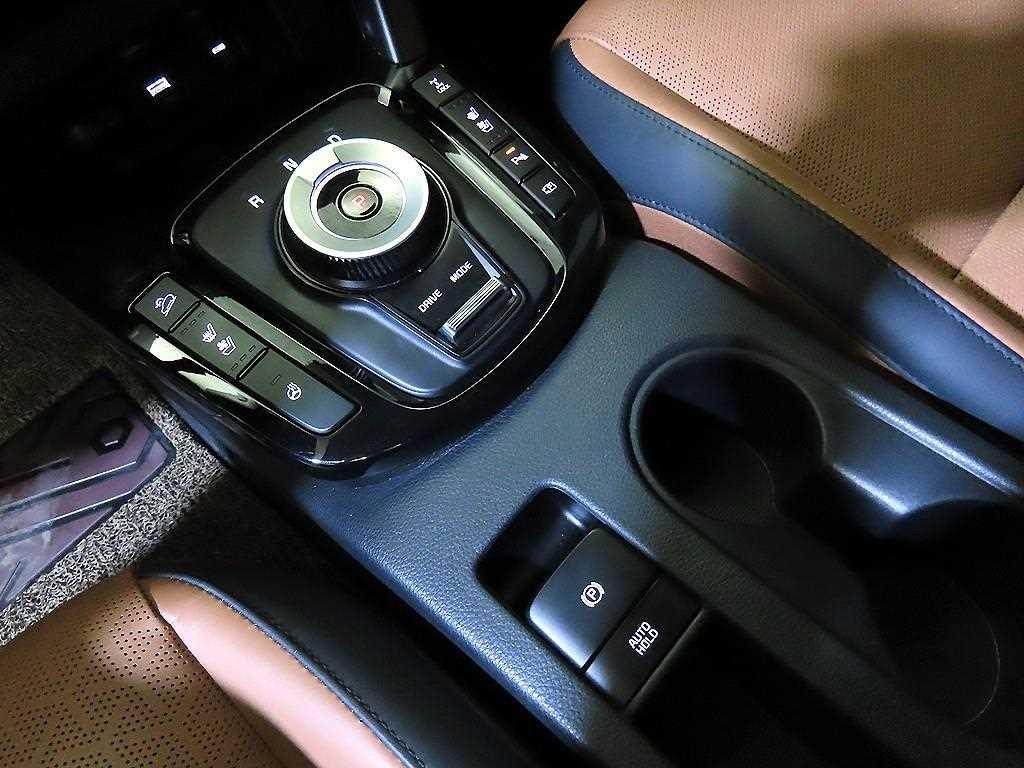 기아 셀토스 더 뉴 셀토스 가솔린 1.6 터보 4WD 시그니처 이미지 12