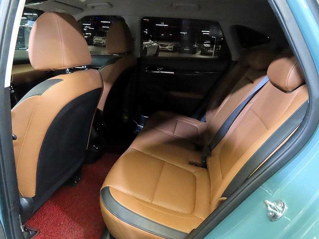 기아 셀토스 더 뉴 셀토스 가솔린 1.6 터보 4WD 시그니처 이미지 7