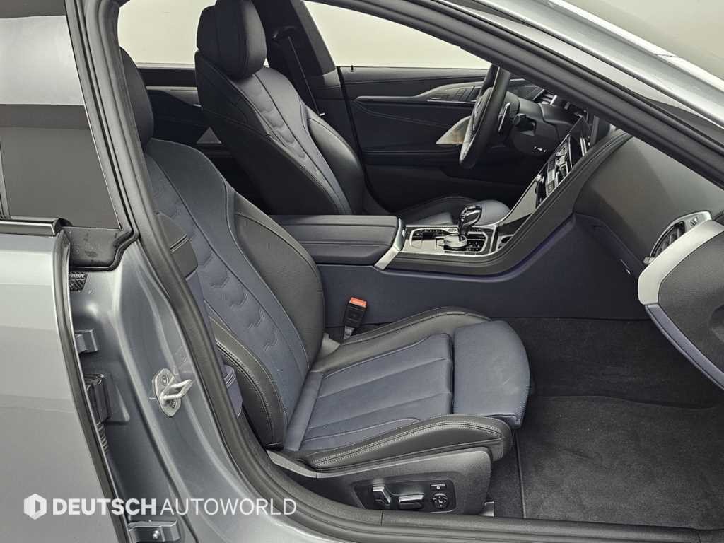 BMW 8시리즈 8시리즈 (G15) M850i xDrive 그란 쿠페 이미지 10