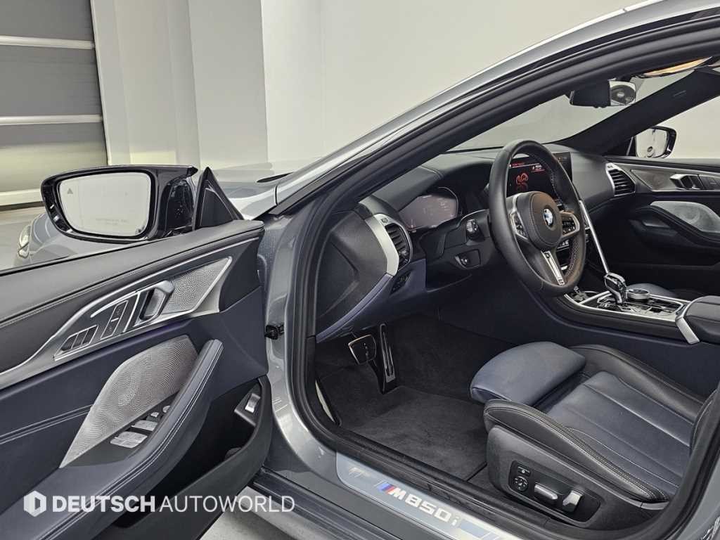 BMW 8시리즈 8시리즈 (G15) M850i xDrive 그란 쿠페 이미지 11