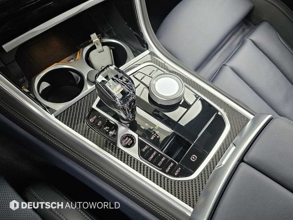 BMW 8시리즈 8시리즈 (G15) M850i xDrive 그란 쿠페 이미지 9
