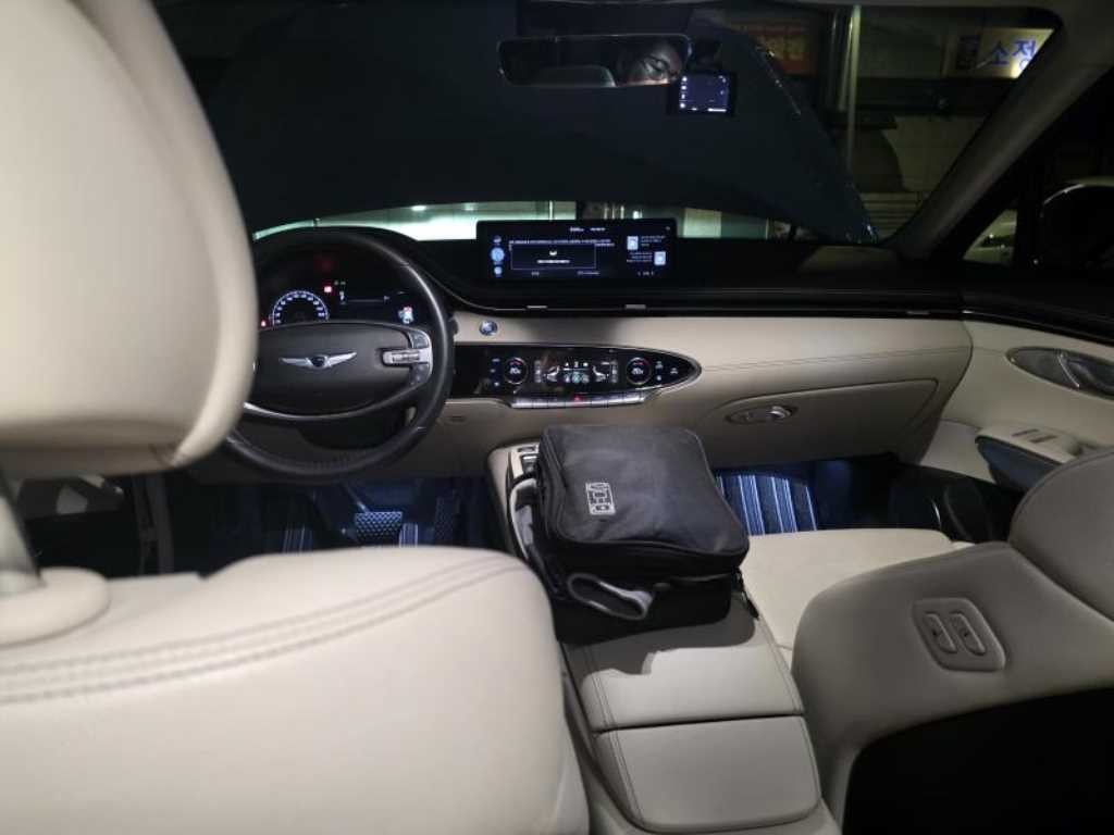 제네시스 GV70 2.5T 가솔린 2WD 이미지 1