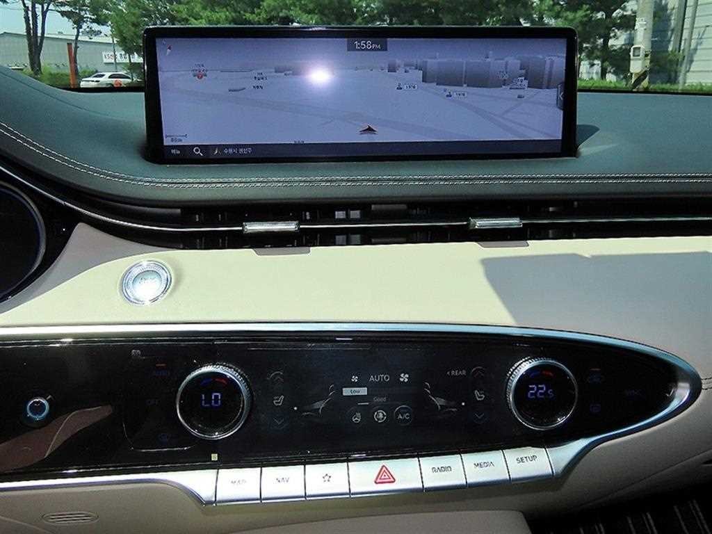 제네시스 GV70 2.5T 가솔린 2WD 이미지 13