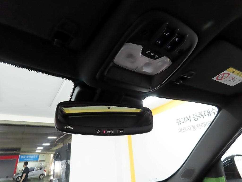 쉐보레 트레일블레이저 더 뉴 트레일블레이저 가솔린 1.35 터보 4WD RS 이미지 16