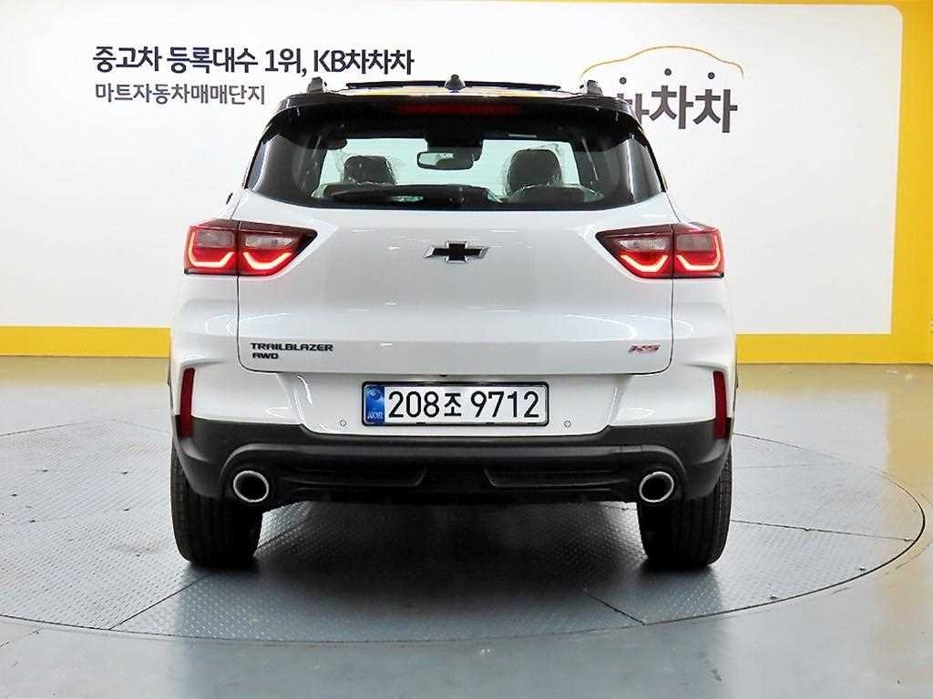 쉐보레 트레일블레이저 더 뉴 트레일블레이저 가솔린 1.35 터보 4WD RS 이미지 3