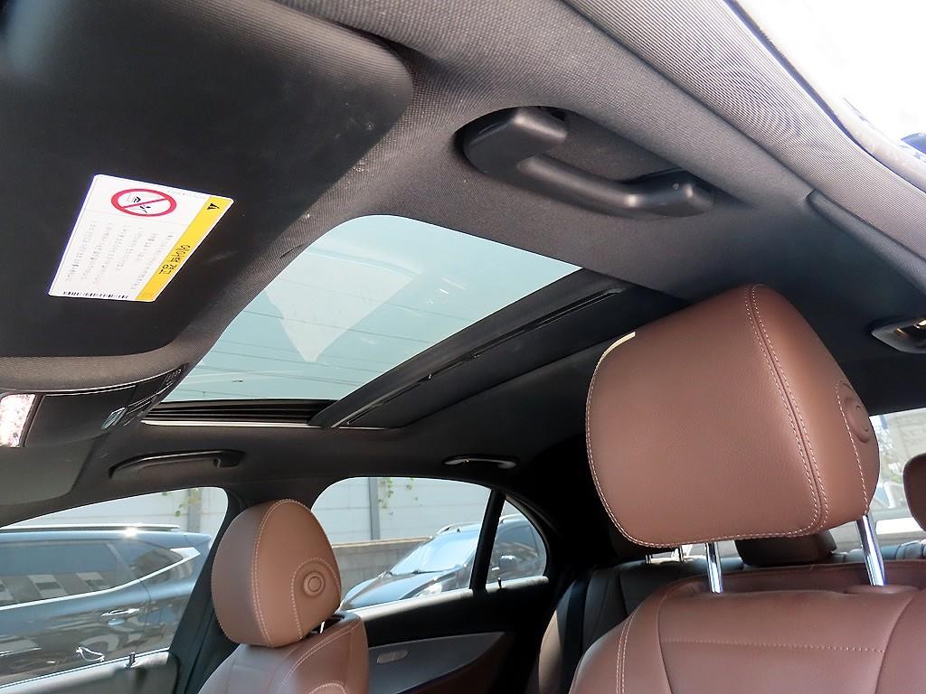 벤츠 E 클래스 E-클래스 W213 E250 아방가르드 이미지 17