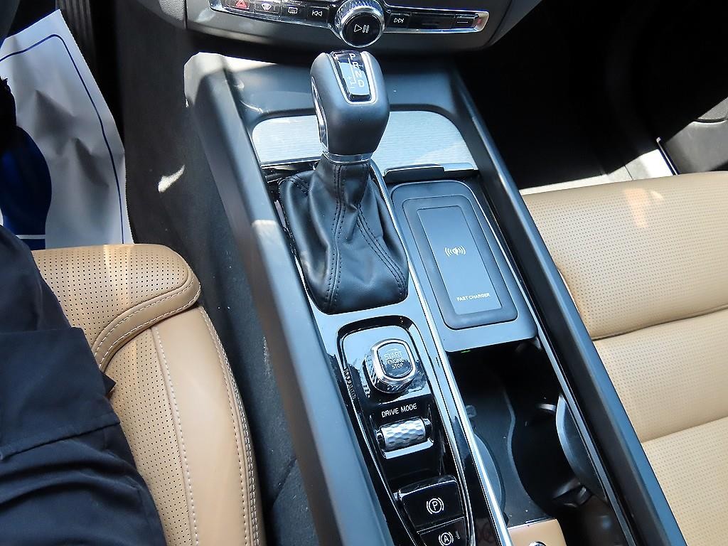 볼보 XC60 XC60(2세대) T6 AWD 인스크립션 이미지 11
