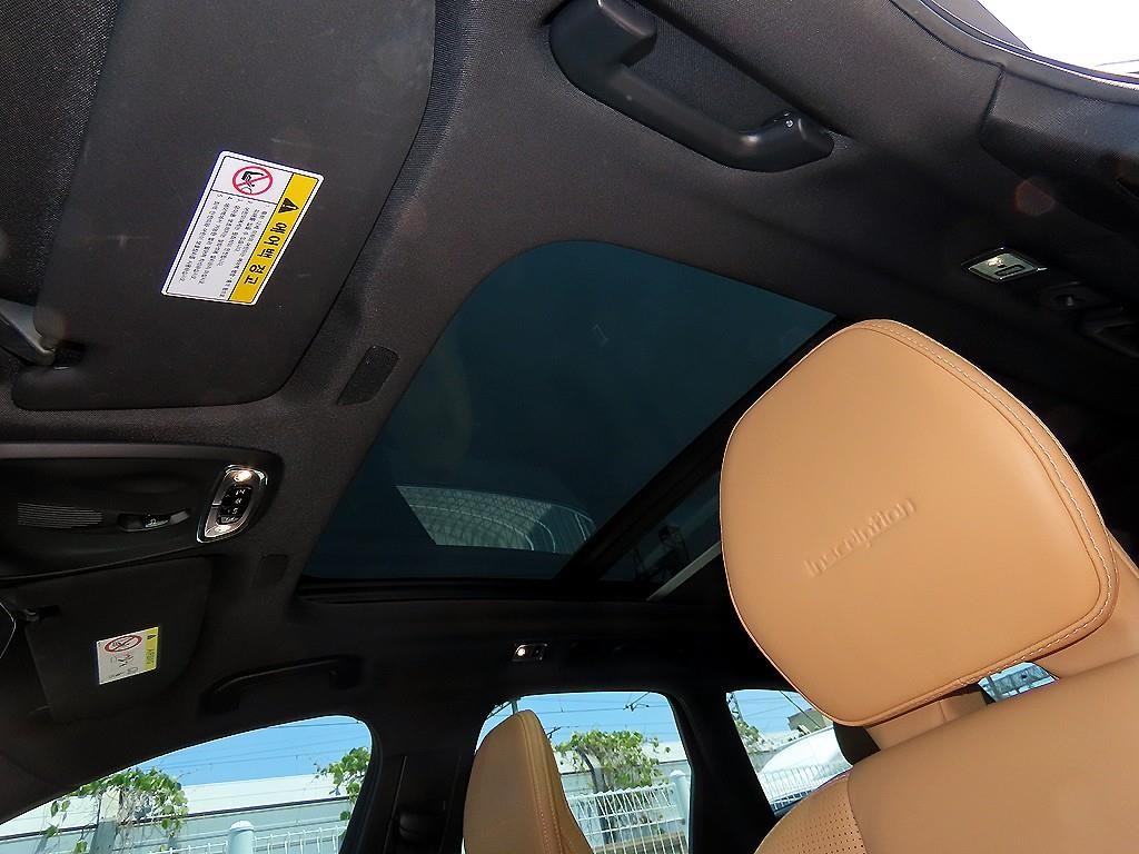 볼보 XC60 XC60(2세대) T6 AWD 인스크립션 이미지 16