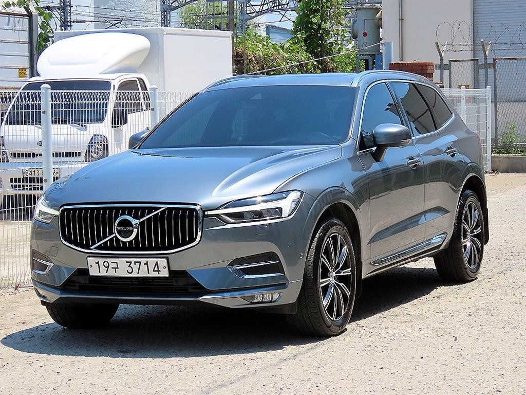 볼보 XC60 XC60(2세대) T6 AWD 인스크립션 이미지 2