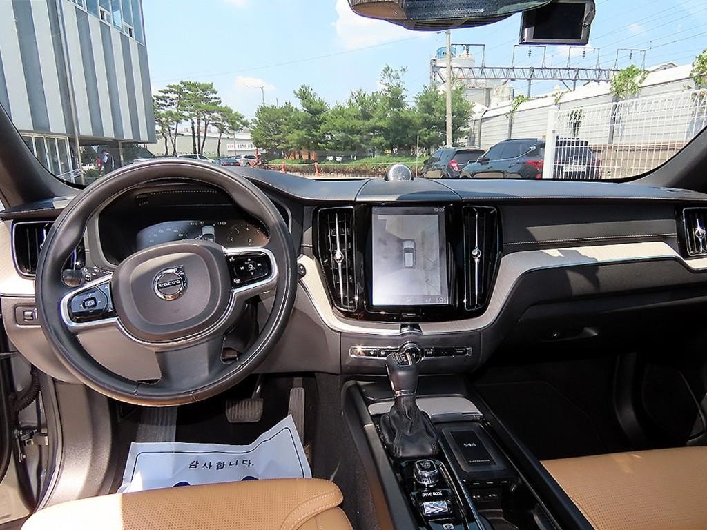 볼보 XC60 XC60(2세대) T6 AWD 인스크립션 이미지 7