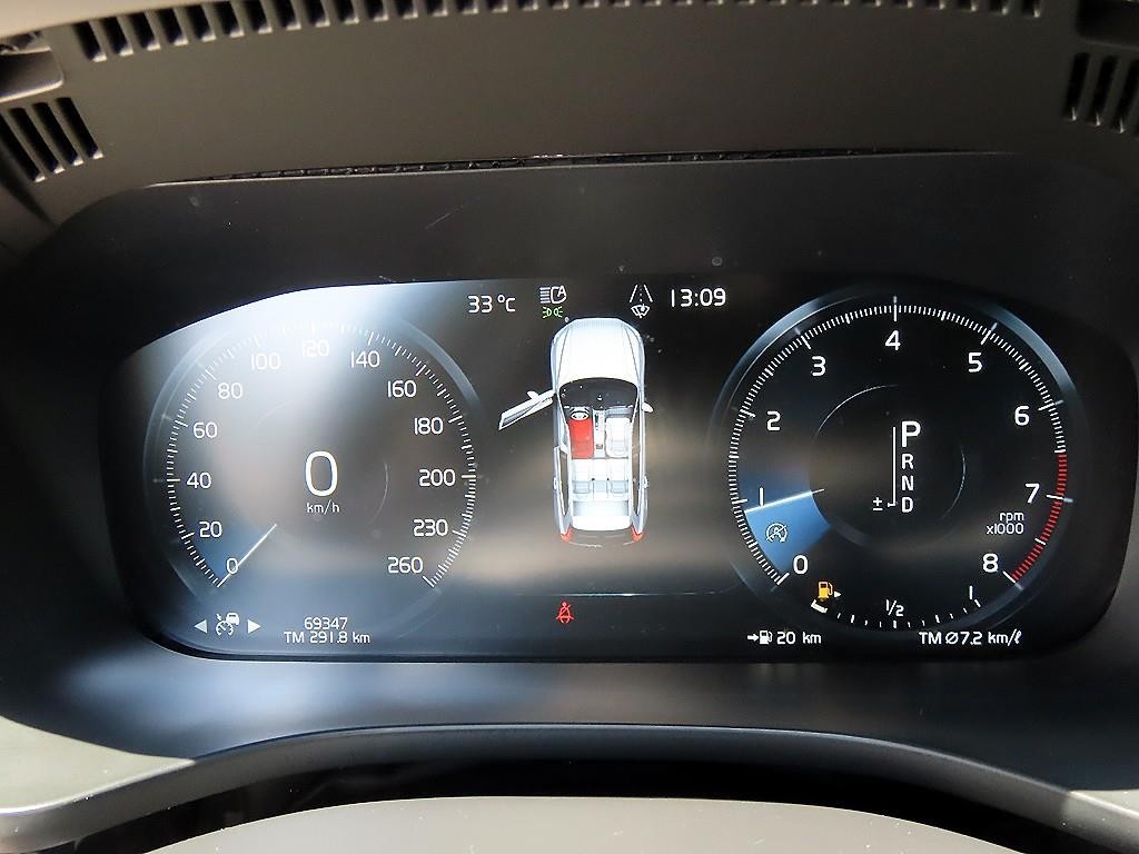 볼보 XC60 XC60(2세대) T6 AWD 인스크립션 이미지 9