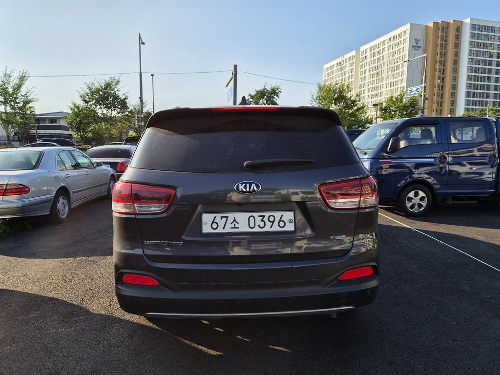 기아 쏘렌토 올 뉴 쏘렌토 디젤 2WD 2.0 노블레스 기본형 이미지 4