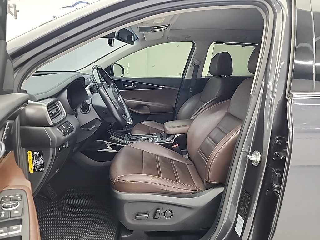 기아 쏘렌토 올 뉴 쏘렌토 디젤 2WD 2.0 노블레스 스페셜 이미지 11