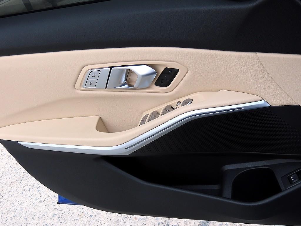 BMW 3시리즈 3시리즈 (G20) 320d M 스포츠 이미지 12