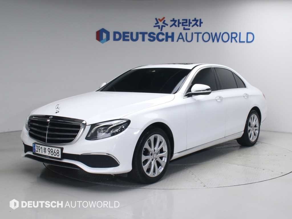 벤츠 E 클래스 E-클래스 W213 E220d 익스클루시브 이미지 1