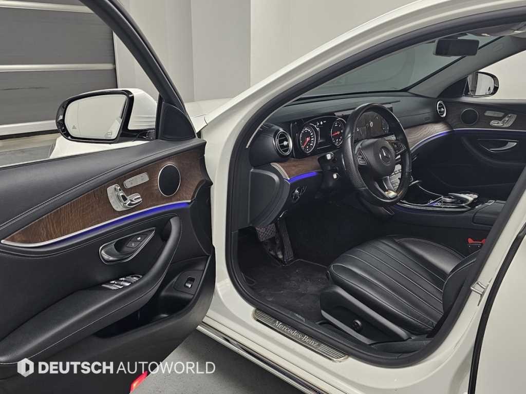 벤츠 E 클래스 E-클래스 W213 E220d 익스클루시브 이미지 11