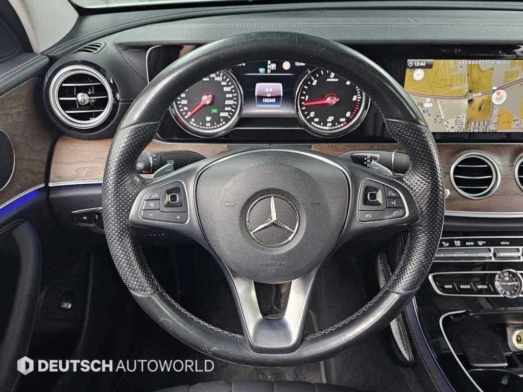 벤츠 E 클래스 E-클래스 W213 E220d 익스클루시브 이미지 13