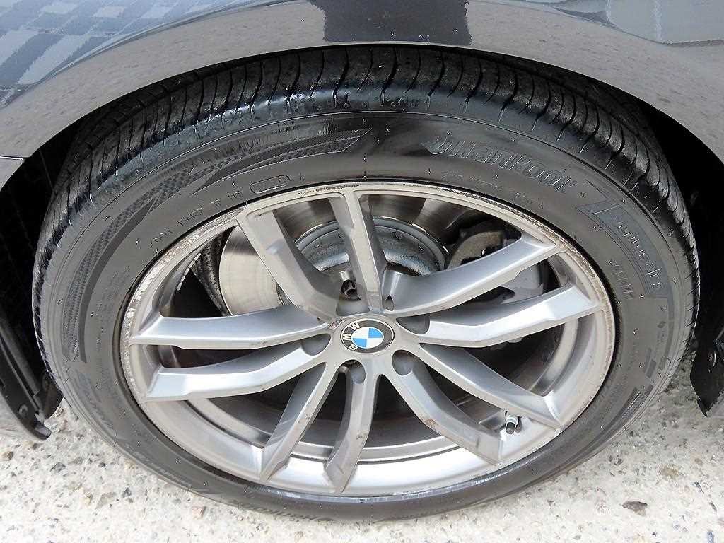 BMW 5시리즈 5시리즈 (G30) 520d M 스포츠 플러스 이미지 20