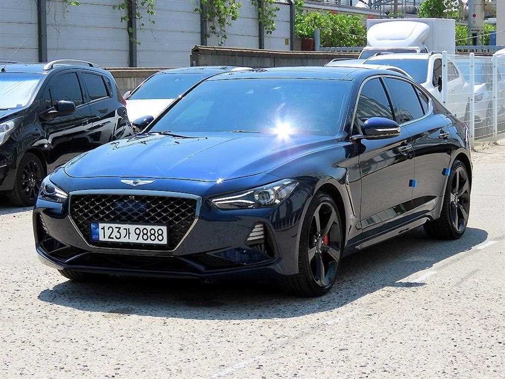 제네시스 G70 2.0T AWD 스포츠 패키지 이미지 2