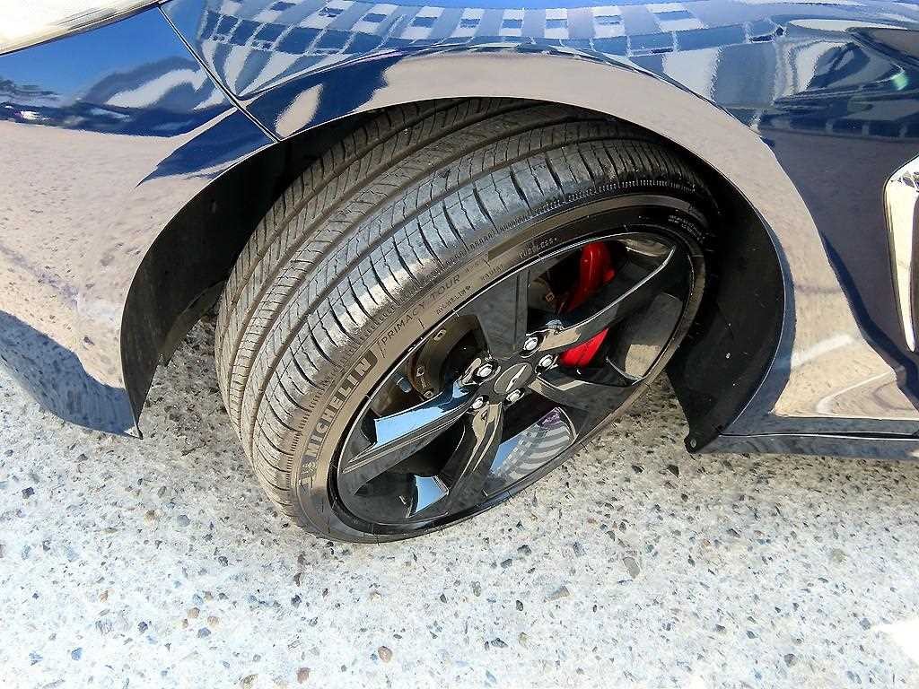 제네시스 G70 2.0T AWD 스포츠 패키지 이미지 20