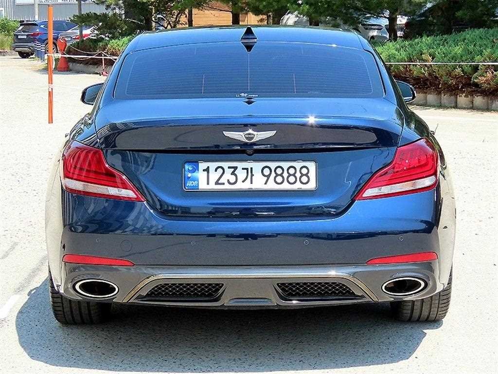 제네시스 G70 2.0T AWD 스포츠 패키지 이미지 4