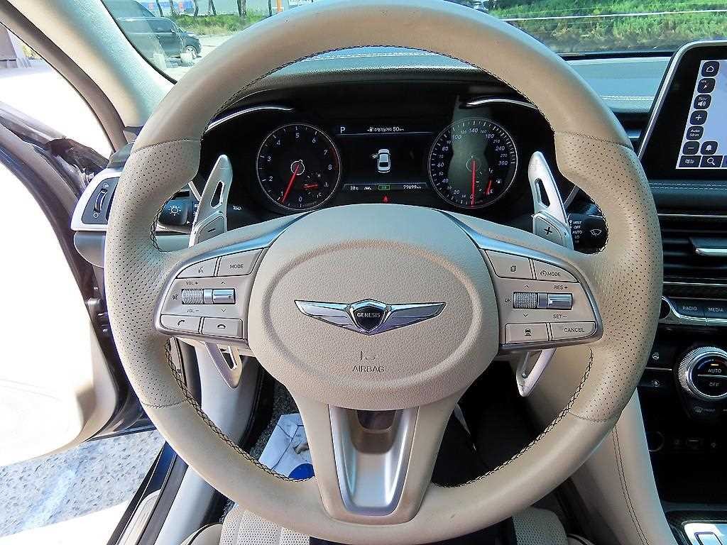 제네시스 G70 2.0T AWD 스포츠 패키지 이미지 8