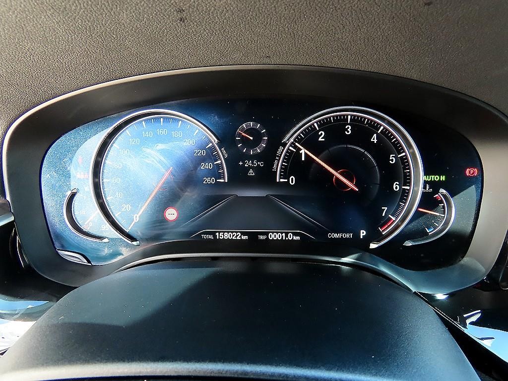 BMW 5시리즈 5시리즈 (G30) 530i xDrive M 스포츠 플러스 이미지 9