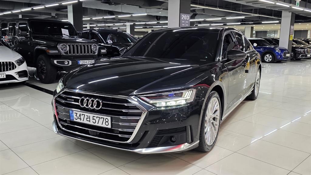 아우디 A8 A8 (D5) 55 TFSI 콰트로 LWB 이미지 1