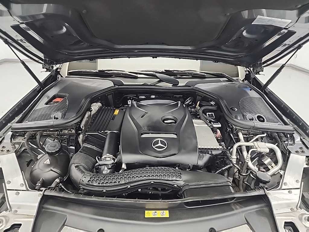 벤츠 E 클래스 E-클래스 W213 E300 익스클루시브 스탠다드 이미지 5
