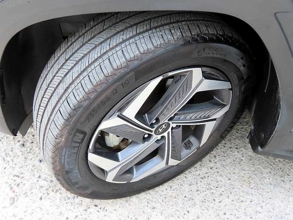현대 투싼 투싼 (NX4) 가솔린 1.6 터보 2WD 인스퍼레이션 이미지 20