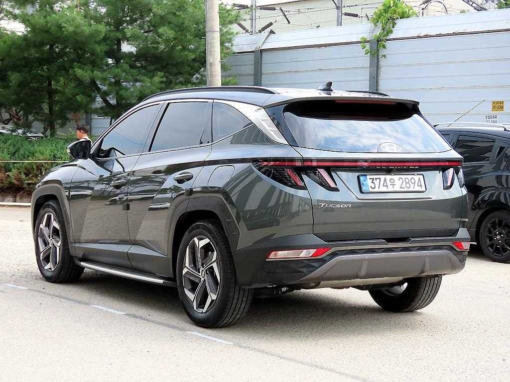 현대 투싼 투싼 (NX4) 가솔린 1.6 터보 2WD 인스퍼레이션 이미지 3