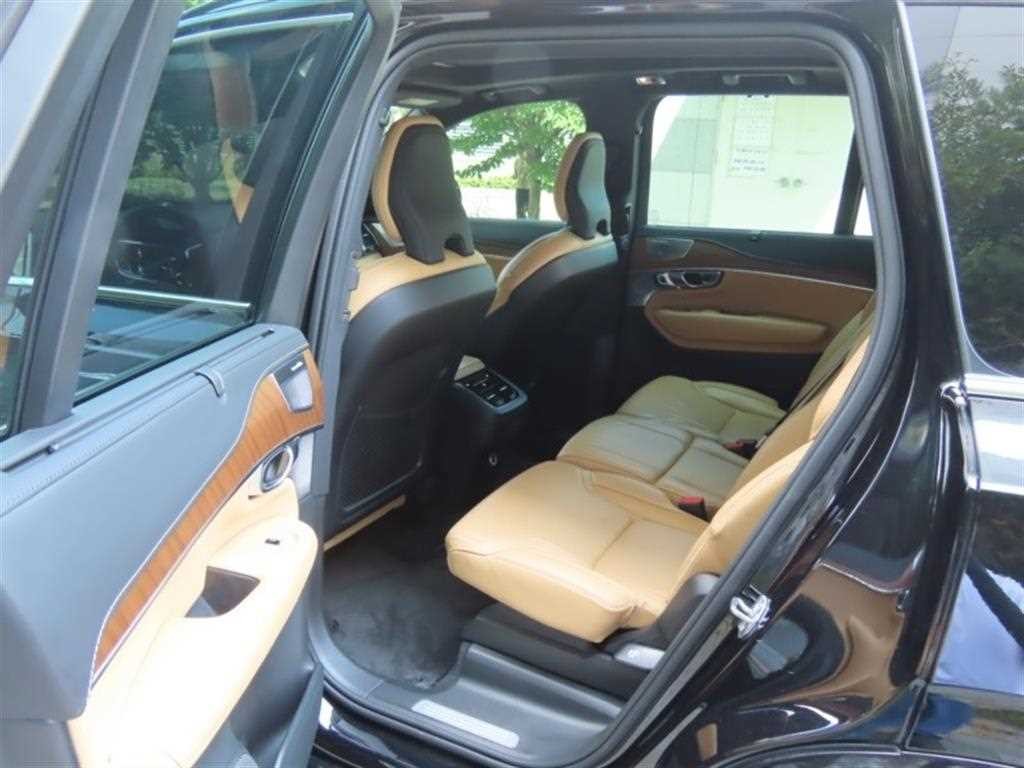 볼보 XC90 XC90 2세대 2.0 T6 AWD 인스크립션 이미지 14