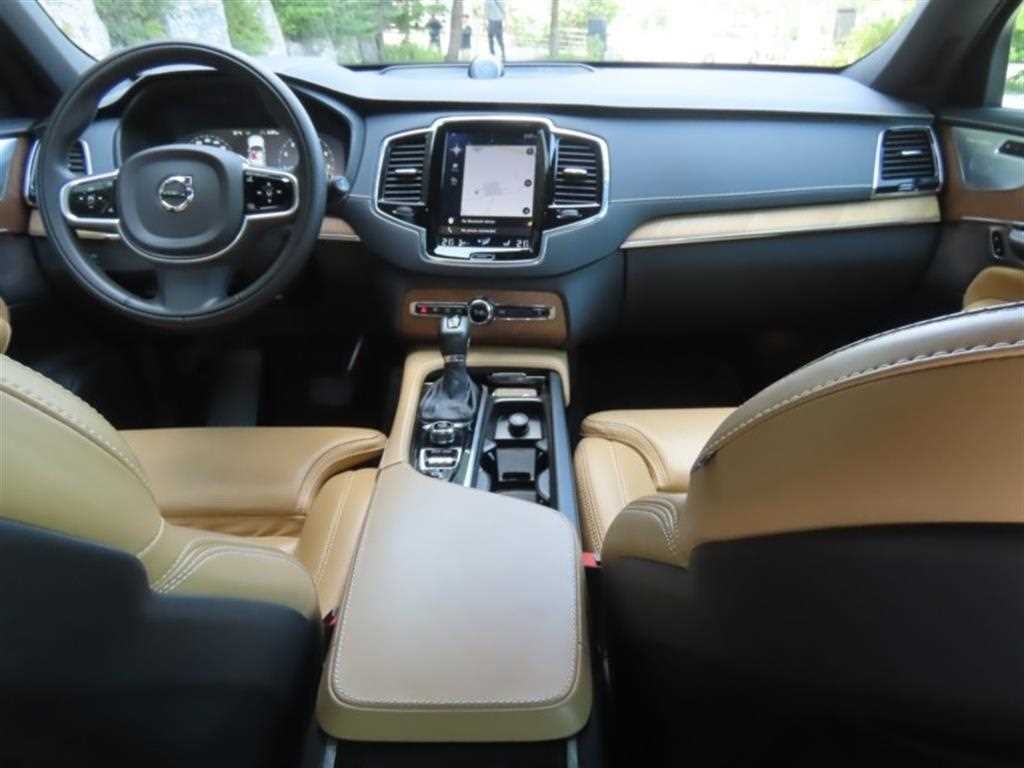 볼보 XC90 XC90 2세대 2.0 T6 AWD 인스크립션 이미지 15