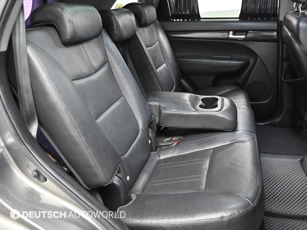 기아 쏘렌토 쏘렌토 R 디젤 2WD 2.0 TLX 프리미엄 이미지 12
