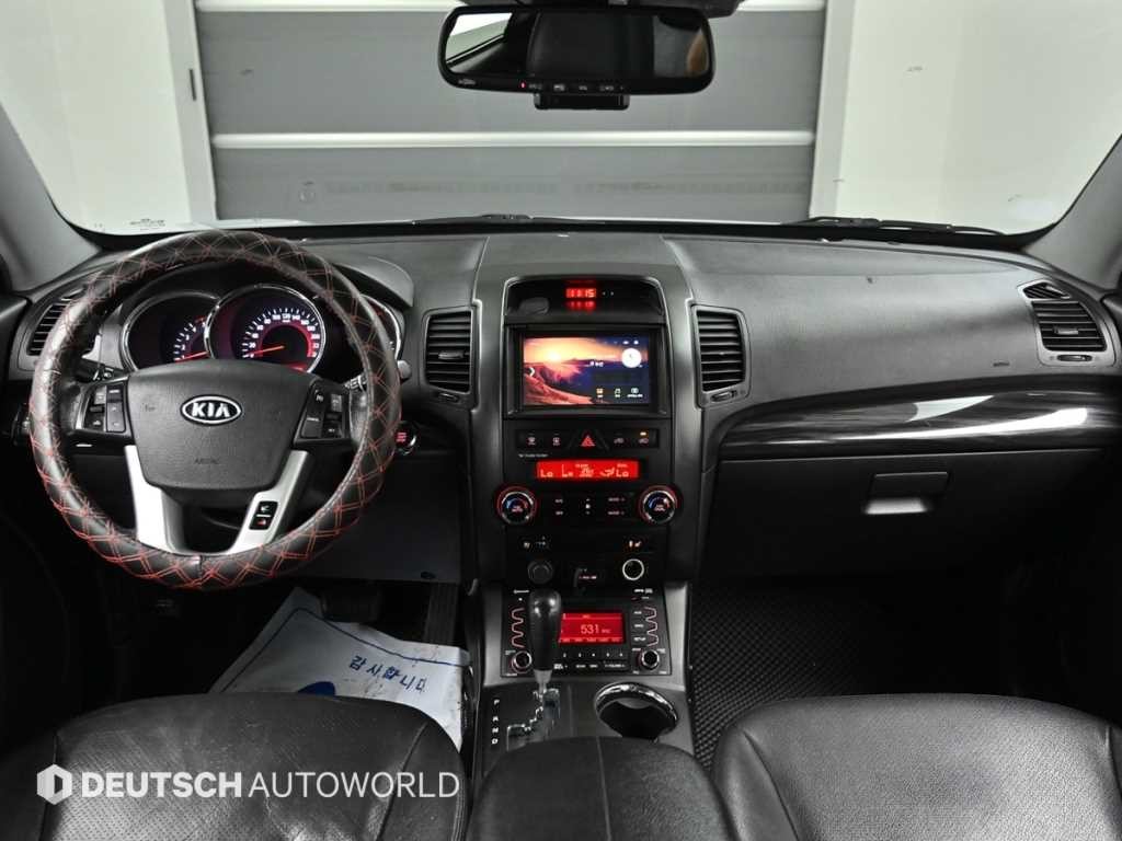 기아 쏘렌토 쏘렌토 R 디젤 2WD 2.0 TLX 프리미엄 이미지 7