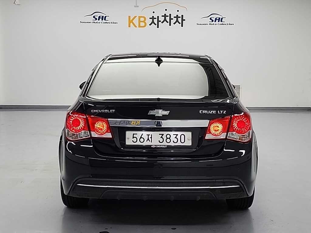 쉐보레 크루즈 1.8LTZ + 스타일패키지 이미지 3