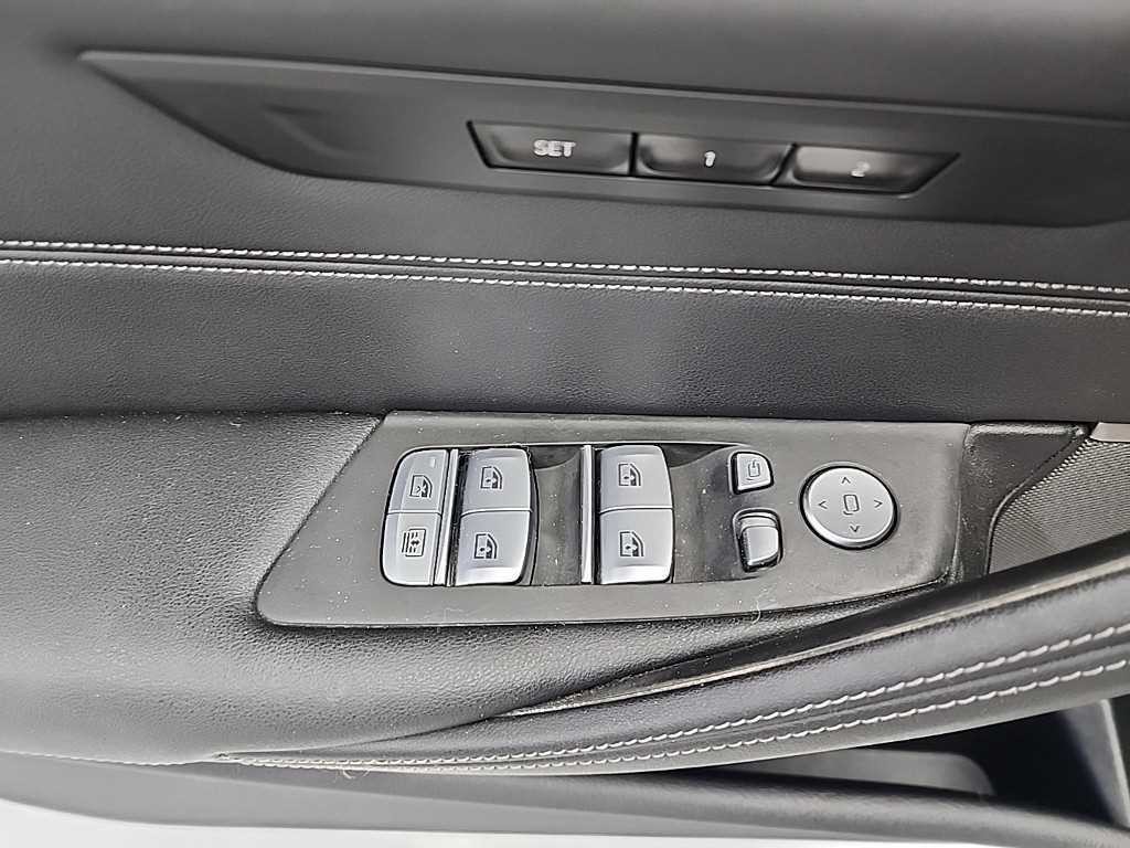 BMW 5시리즈 5시리즈 (G30) 530i xDrive M 스포츠 이미지 17