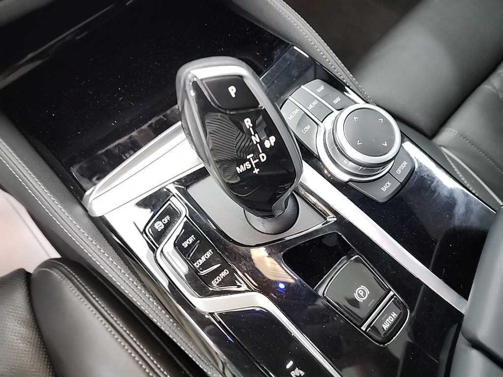 BMW 5시리즈 5시리즈 (G30) 530i xDrive M 스포츠 이미지 8