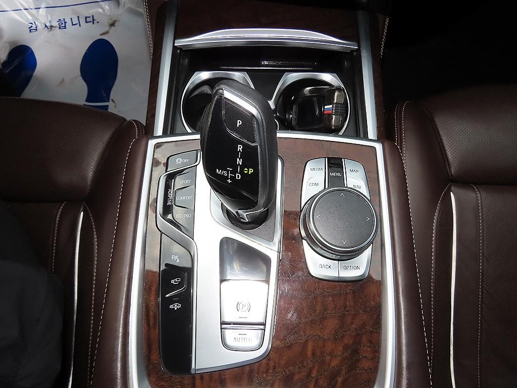 BMW 7시리즈 7시리즈 (G11) 730Ld xDrive 이미지 11