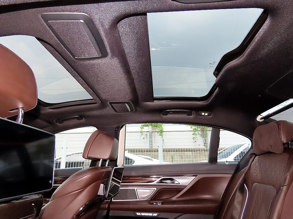 BMW 7시리즈 7시리즈 (G11) 730Ld xDrive 이미지 16