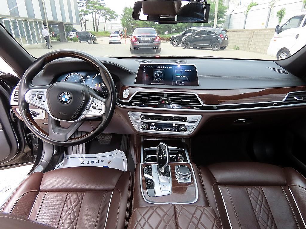 BMW 7시리즈 7시리즈 (G11) 730Ld xDrive 이미지 7