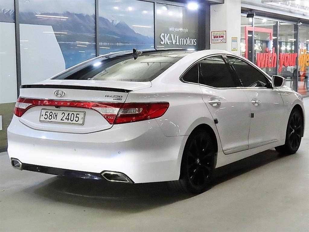 현대 그랜저 그랜저 HG HG220 PREMIUM 이미지 4