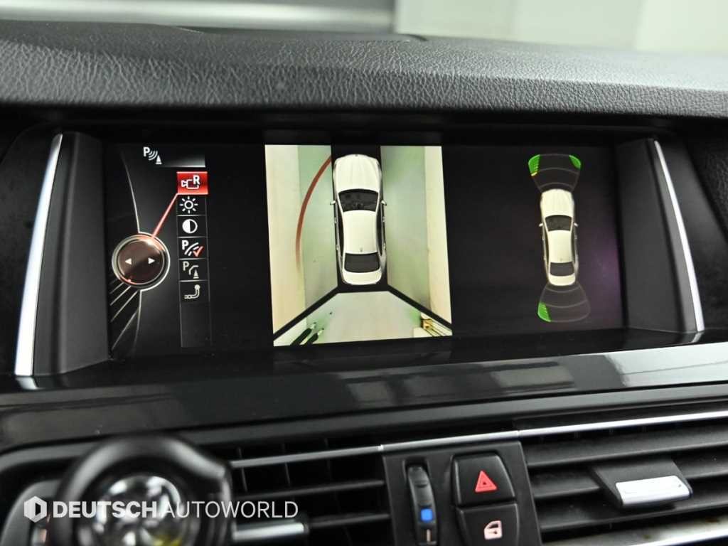 BMW 5시리즈 5시리즈 (F10) 520d xDrive M 에어로다이나믹 이미지 17
